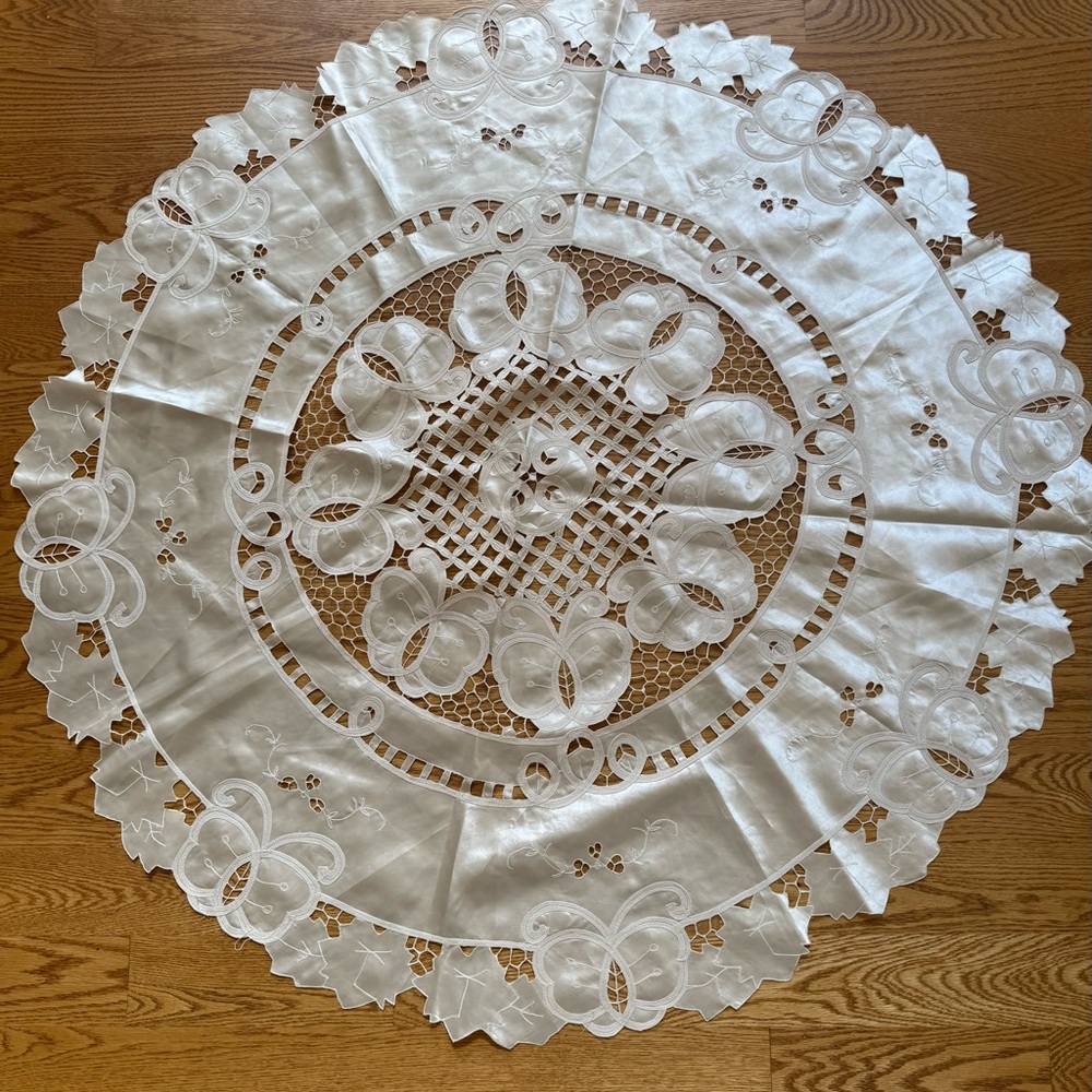 Cream satin lace Tablecloth  with Intricate butterfly details
